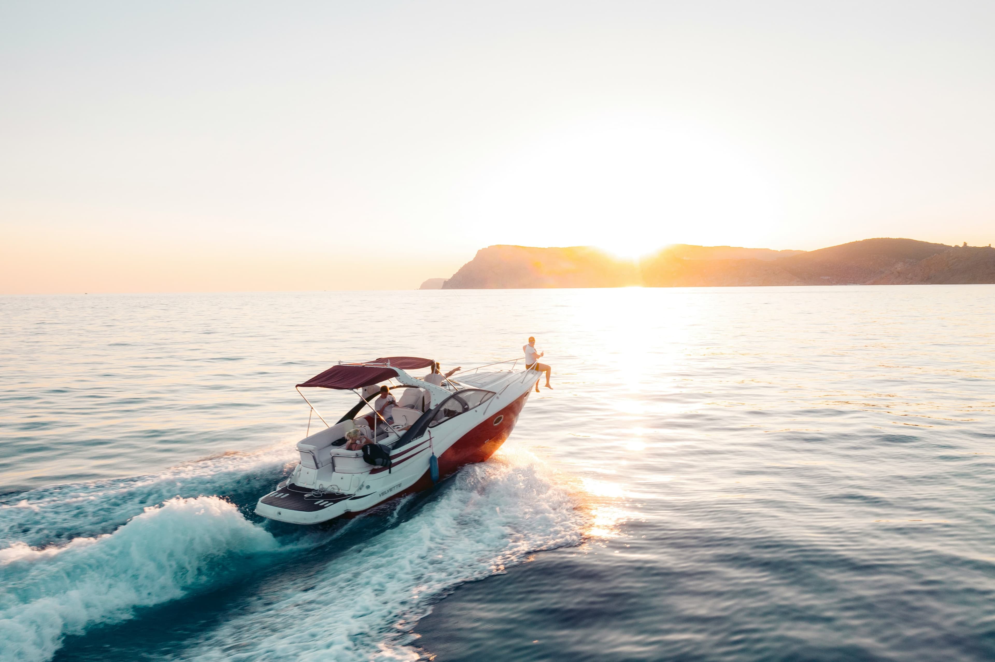 Rent water taxis & travel around Montenegro!